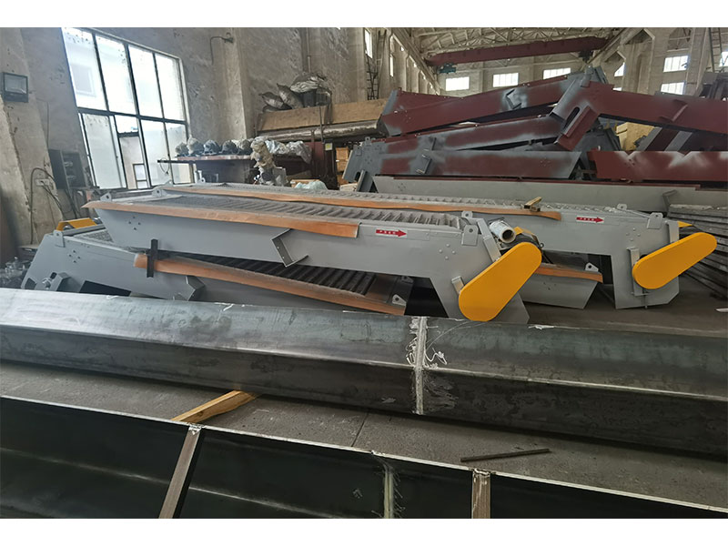 回轉(zhuǎn)式機(jī)械格柵廠家